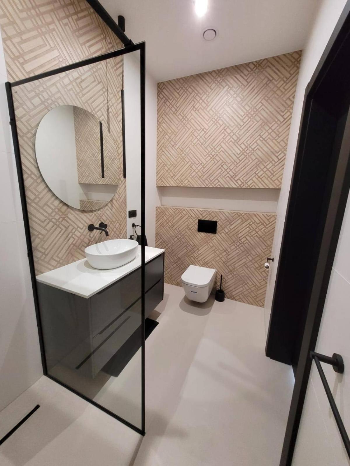 Ostatni Dom Po Lewej Villa Biale Bloto  Exteriör bild