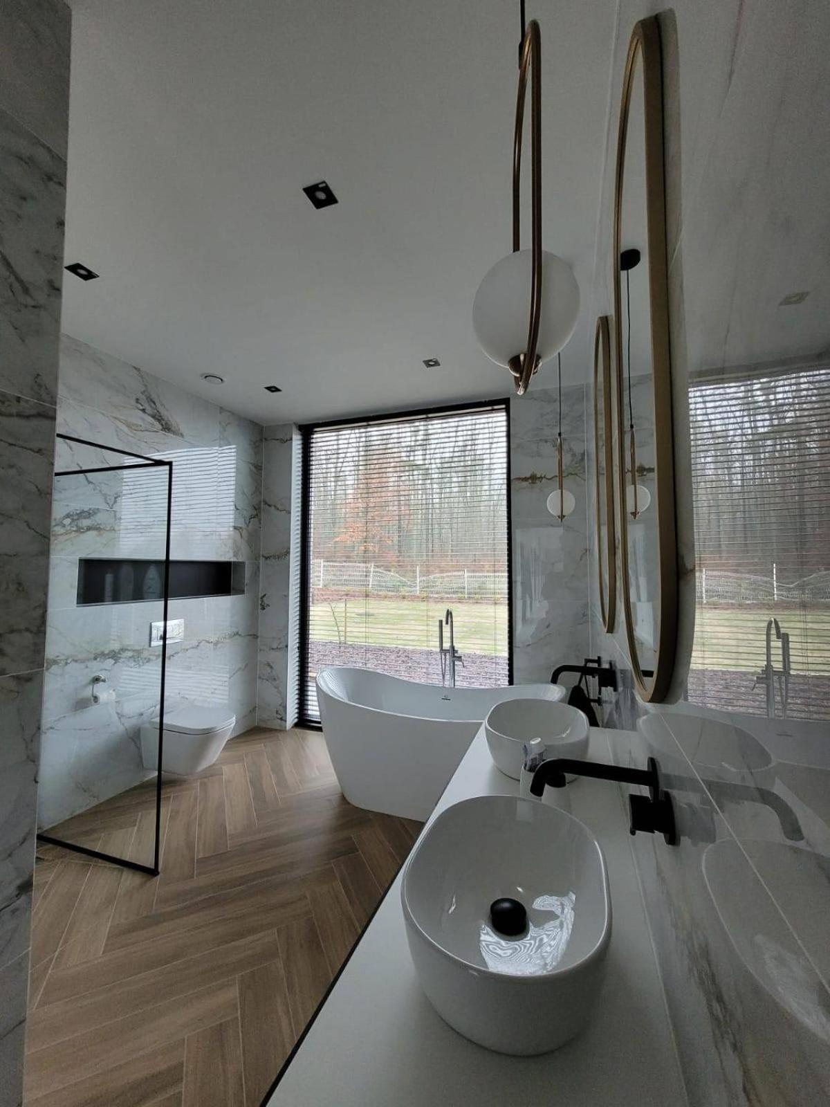Ostatni Dom Po Lewej Villa Biale Bloto  Exteriör bild